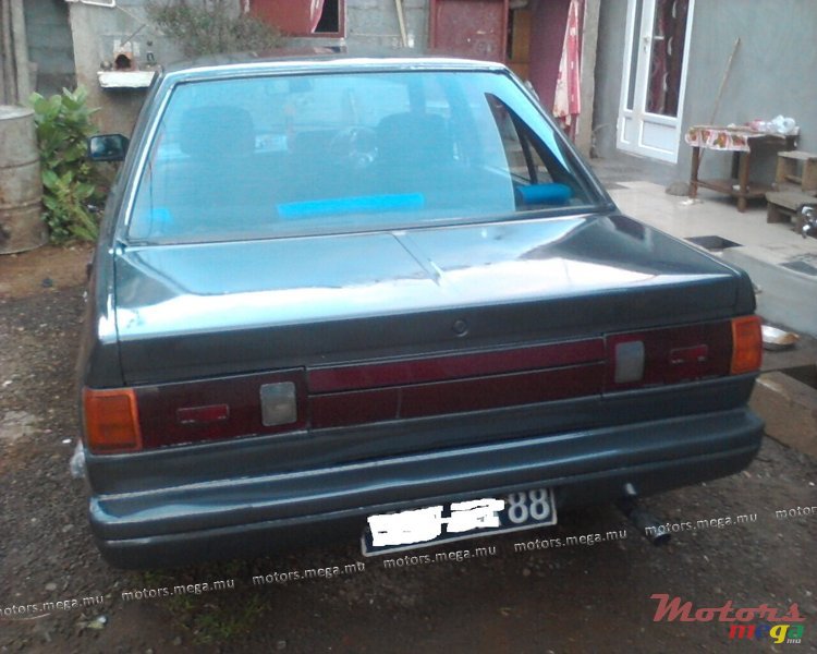 1988' Nissan B12 photo #3