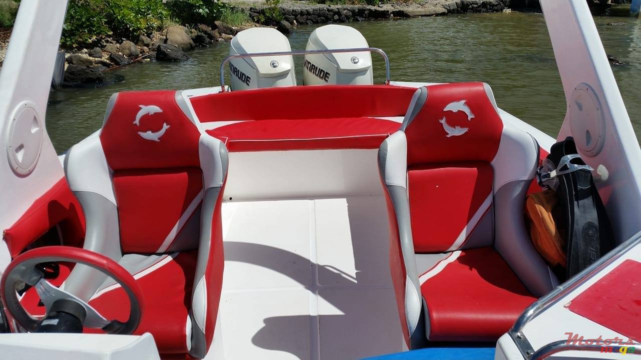 2006' King Boat photo #5