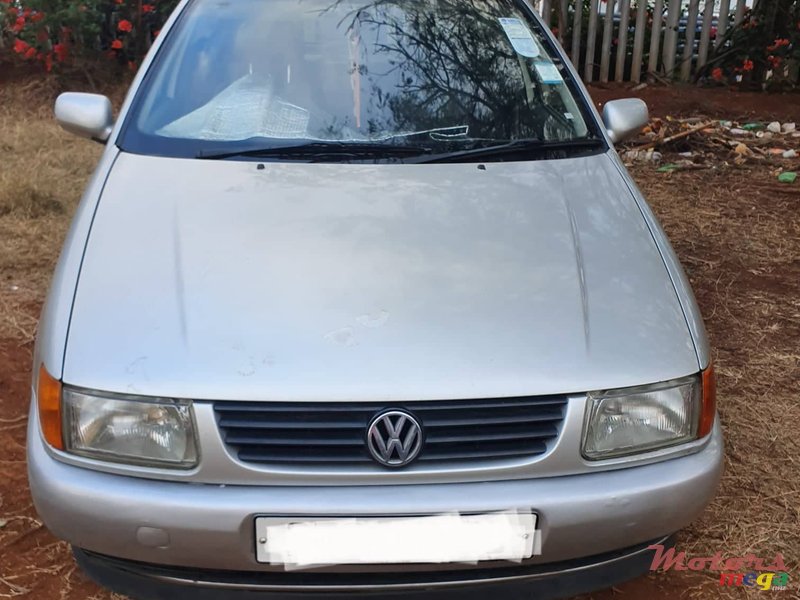 1999' Volkswagen Polo photo #3