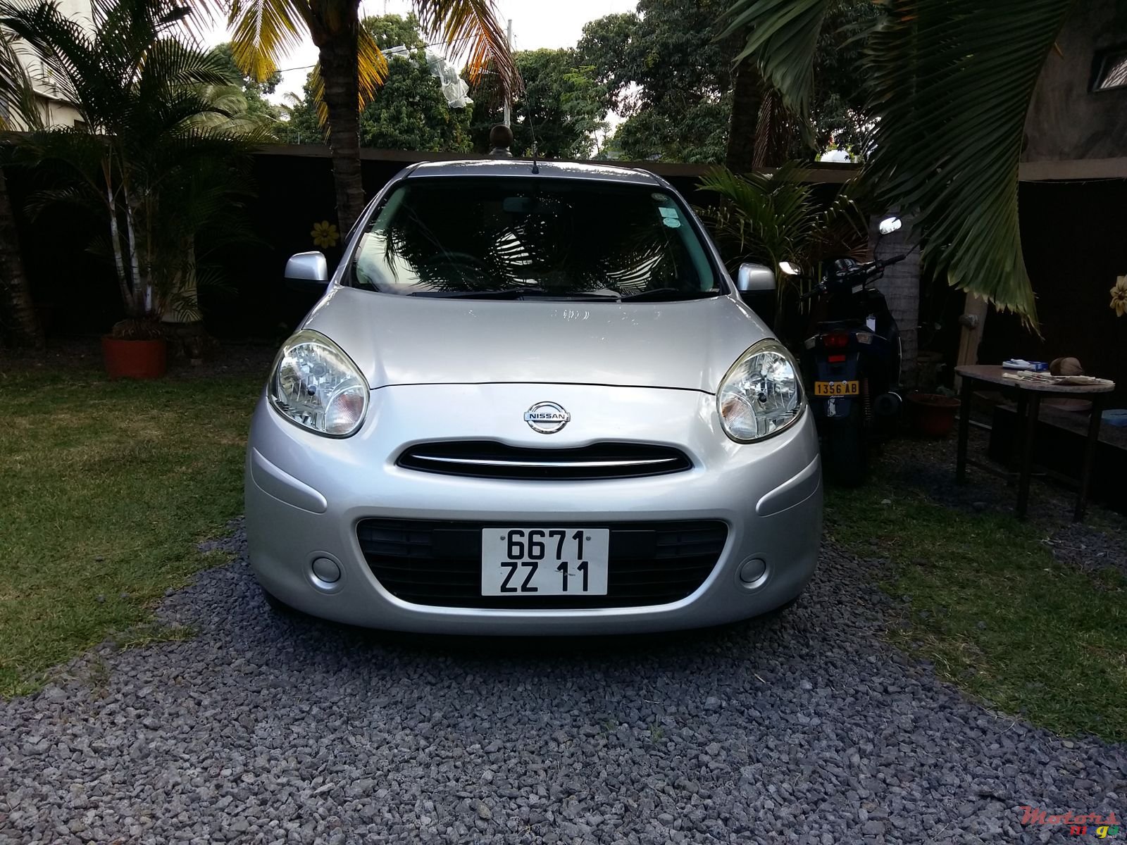 2011' Nissan March photo #2