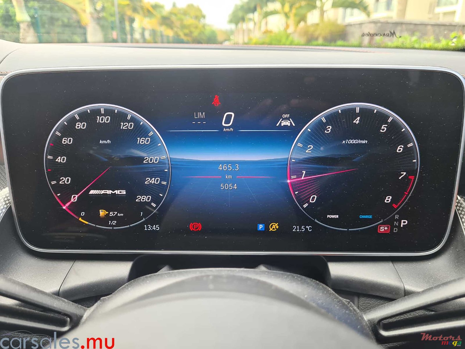 2025' Mercedes-Benz GLC 43 AMG 4Matic photo #7