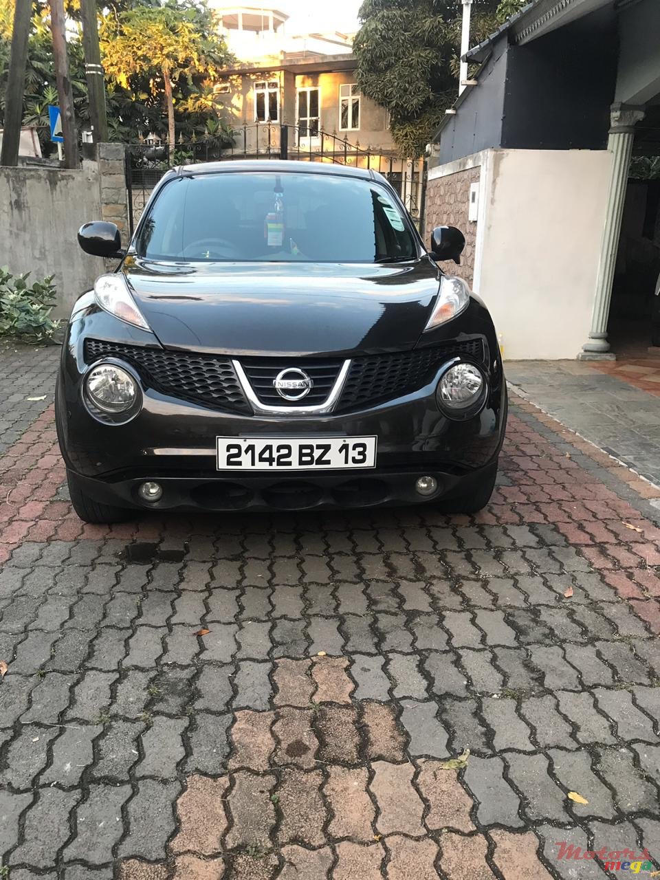 2013' Nissan Juke photo #1