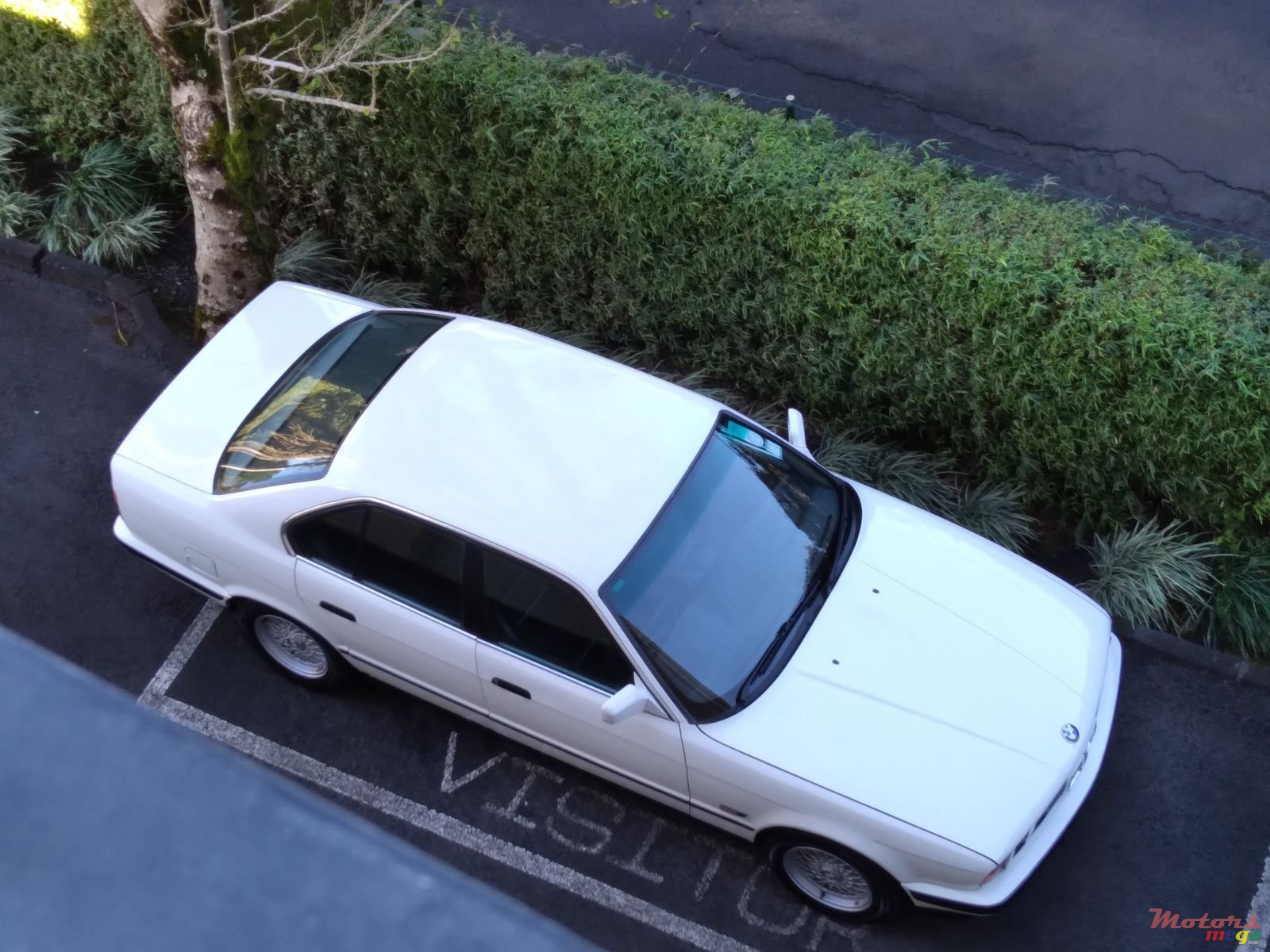 1992' BMW 520 photo #1