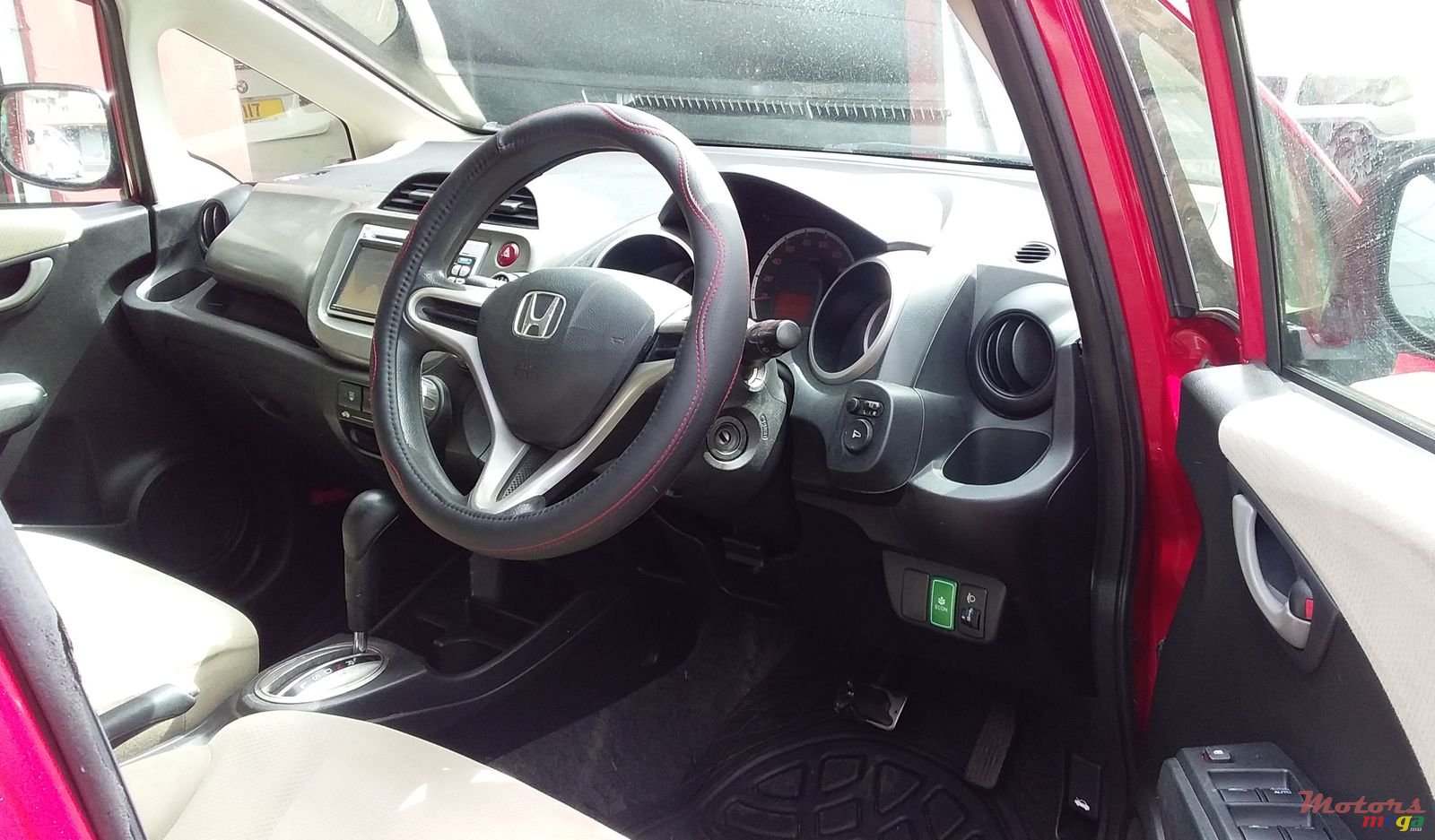 2011' Honda Fit photo #3