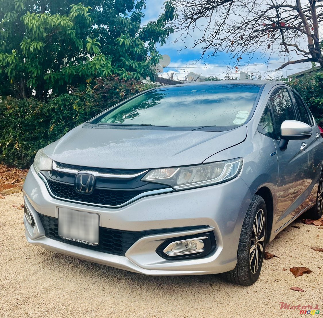 2017' Honda Fit photo #1