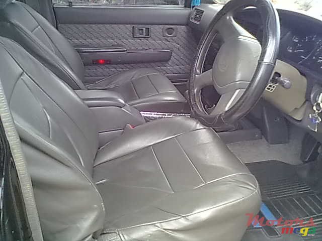 1995' Toyota 4x4 hilux photo #4