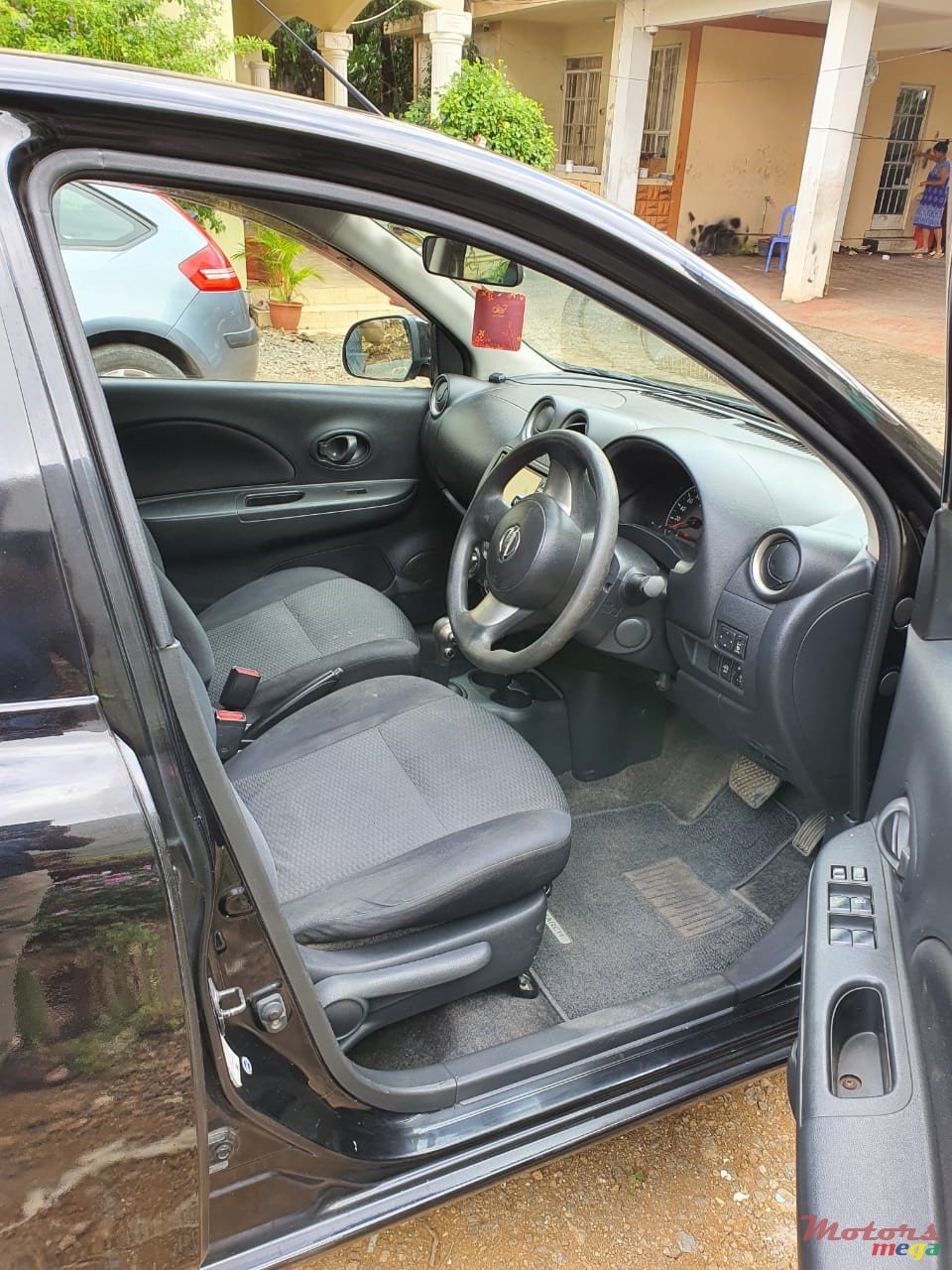 2012' Nissan March photo #2