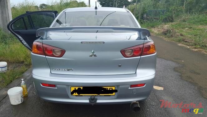 2008' Mitsubishi Lancer Evolution photo #1