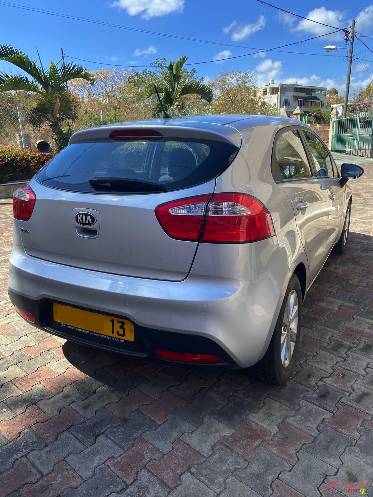 2013' Kia Rio photo #1