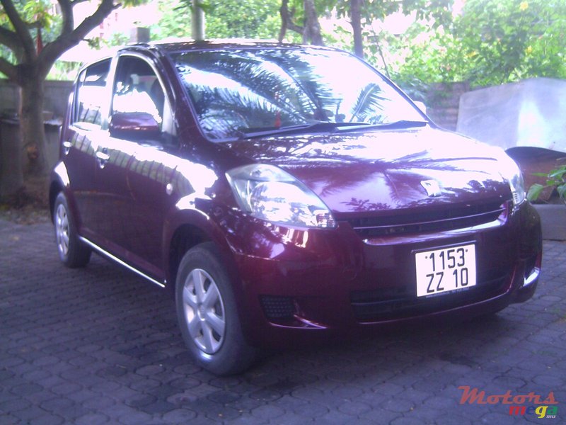 2010' Toyota photo #1