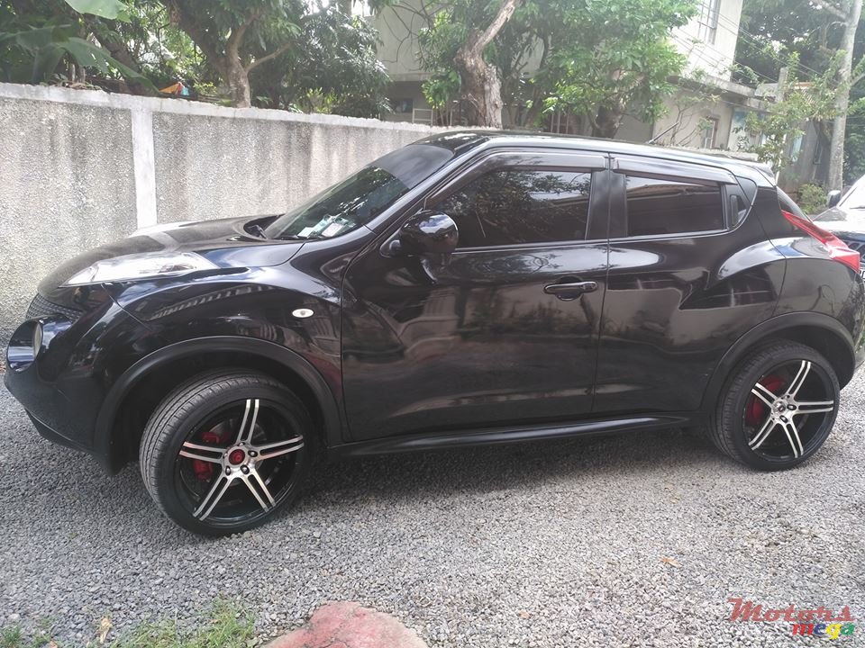 2011' Nissan Juke photo #3