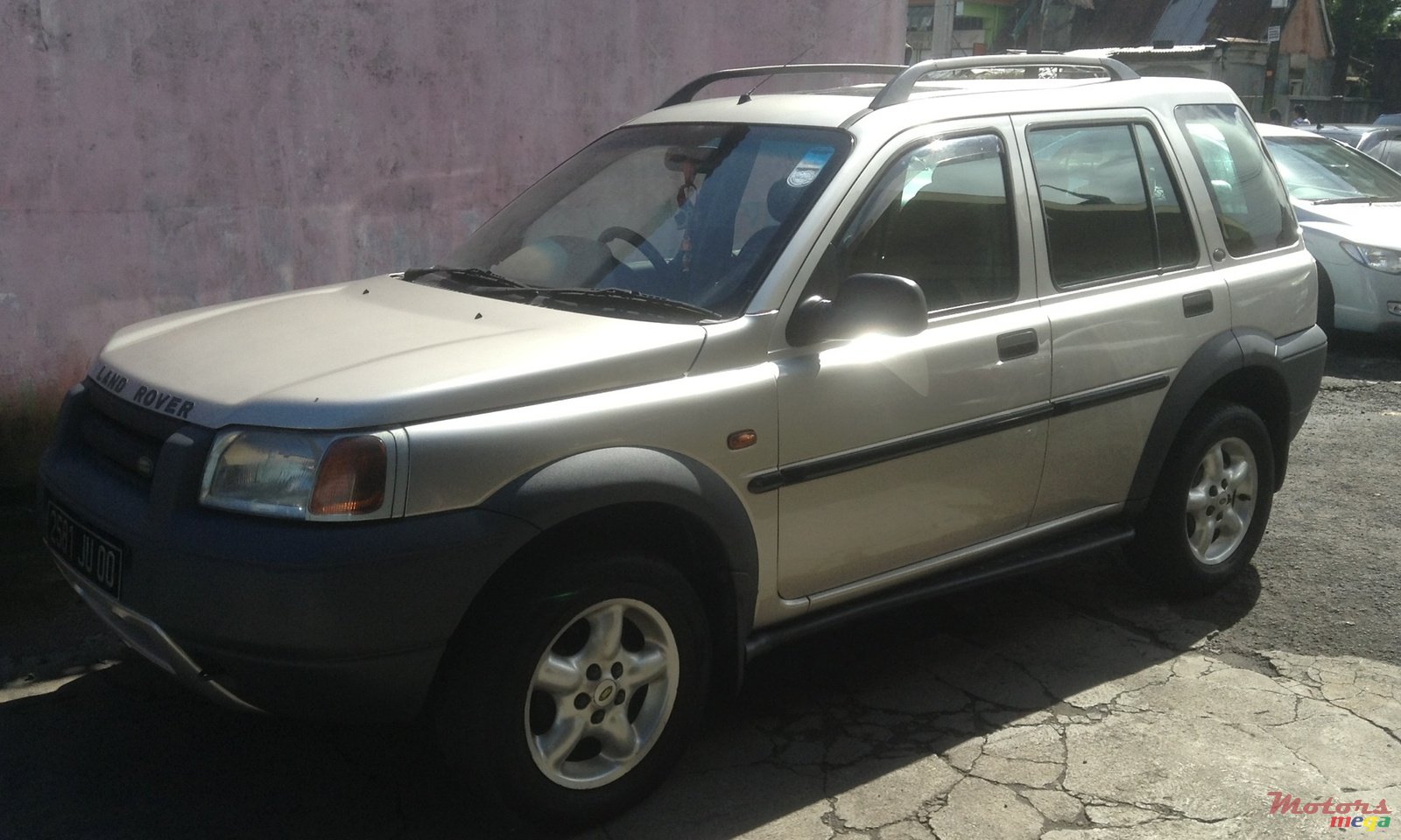 2000' Land Rover Freelander photo #2