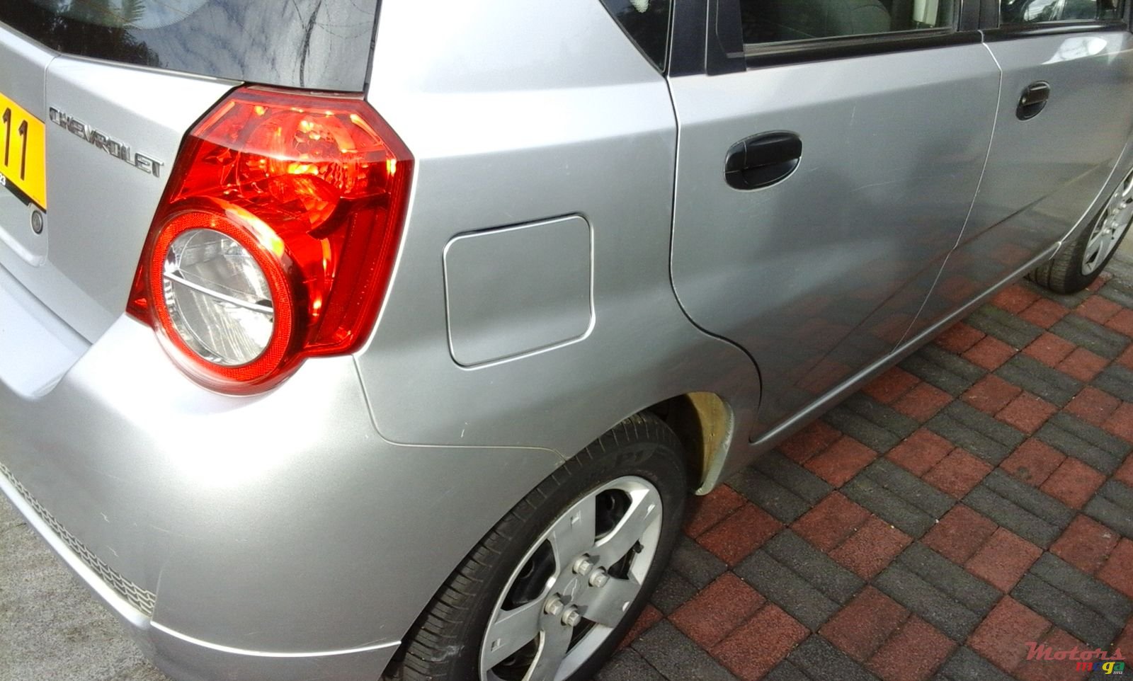 2011' Chevrolet Aveo photo #3