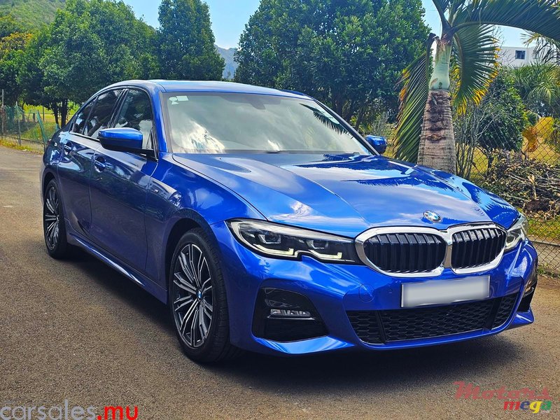 2019' BMW 330 i MSport Line 2.0 photo #2