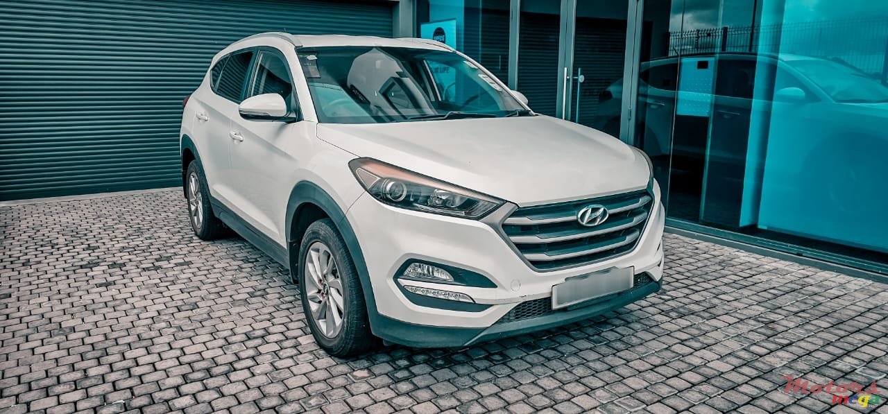 2016' Hyundai Tucson photo #5