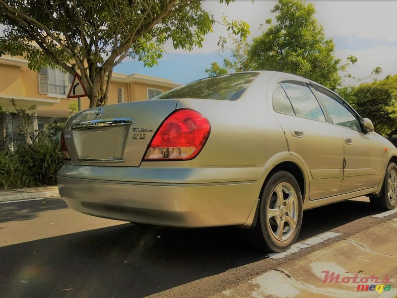 2004' Nissan Sunny photo #4