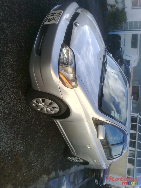 1999' Toyota Corolla Platz 1500cc photo #1