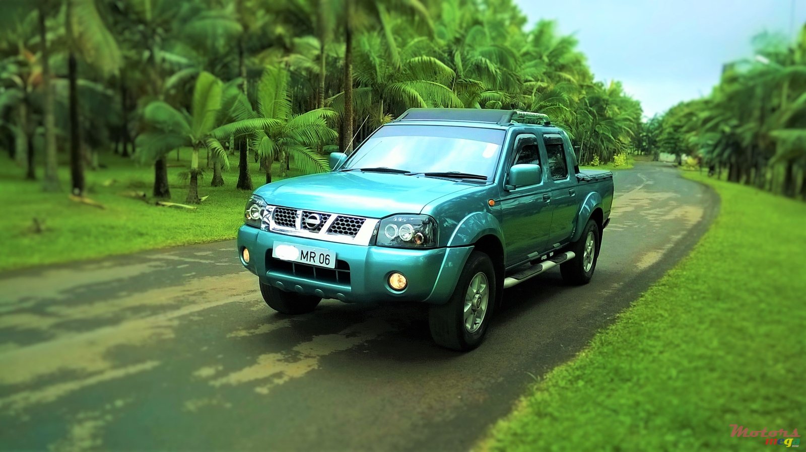 2006' Nissan Hardbody Predator 3.0 photo #1