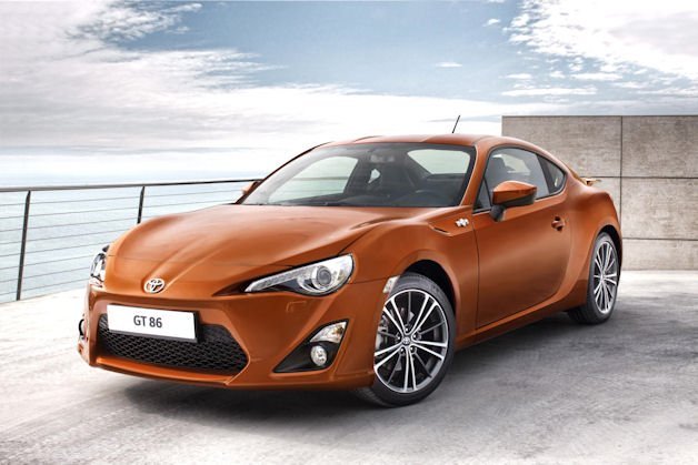 Europe's Toyota GT 86 Sports Car Revealed