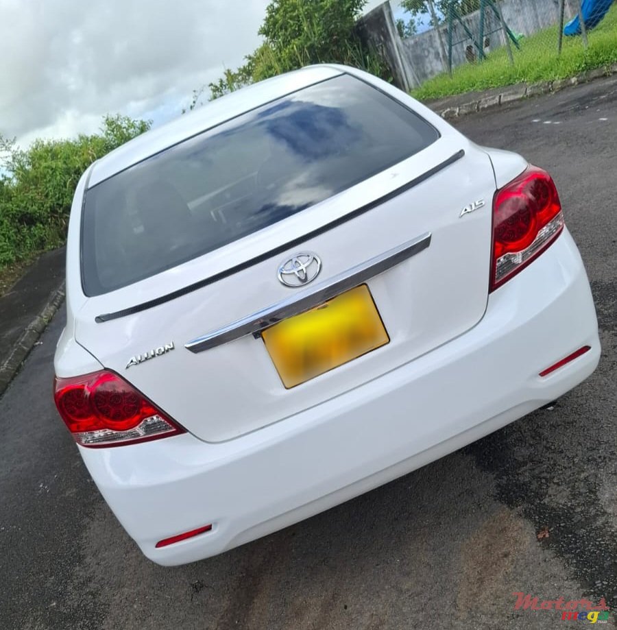 2012' Toyota Allion A15 1500cc photo #2