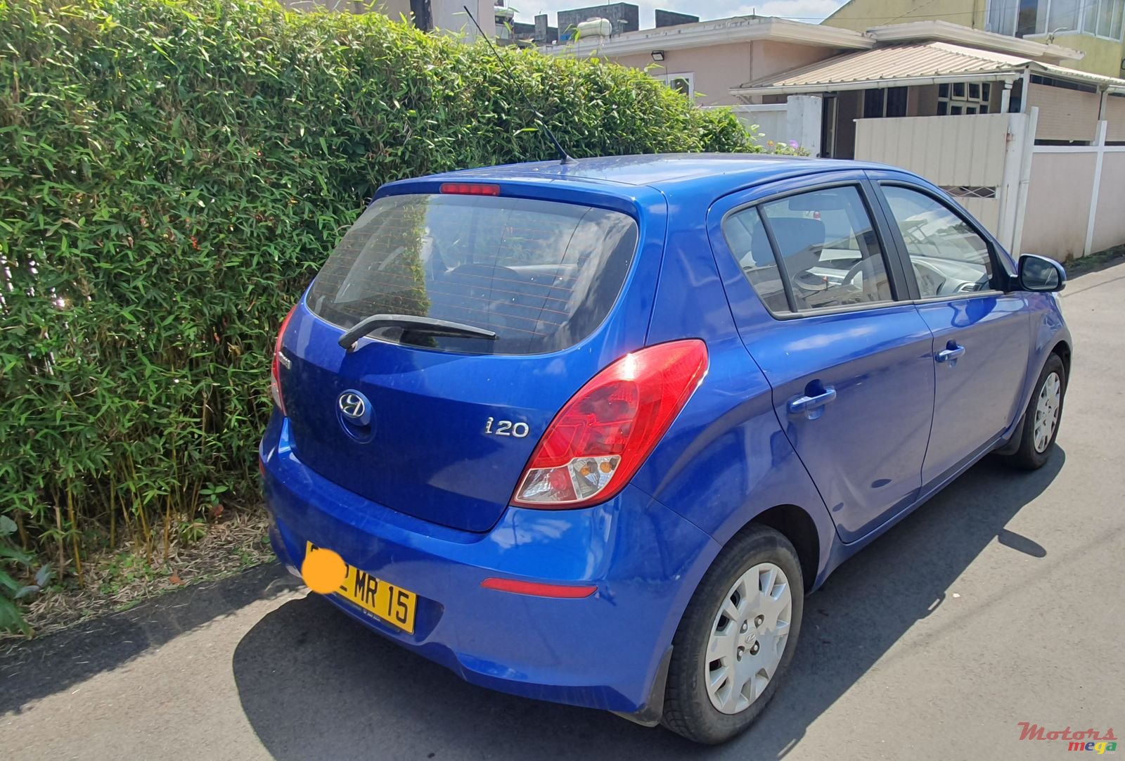 2015' Hyundai i20 photo #3