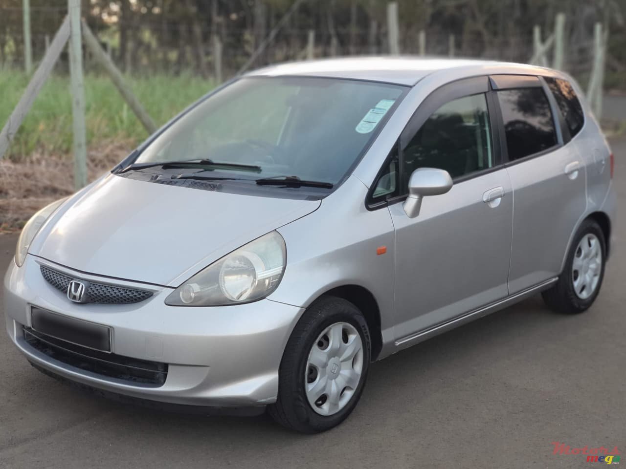 2007' Honda Fit photo #2