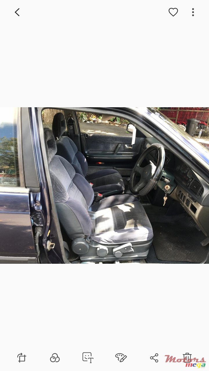 1992' Mazda 626 photo #3