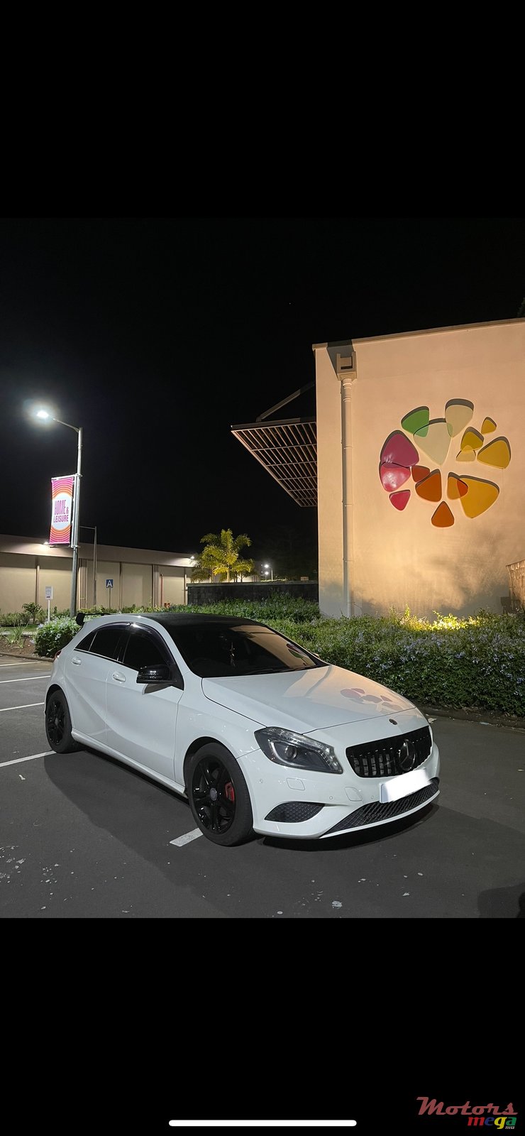 2013' Mercedes-Benz A 180 photo #1