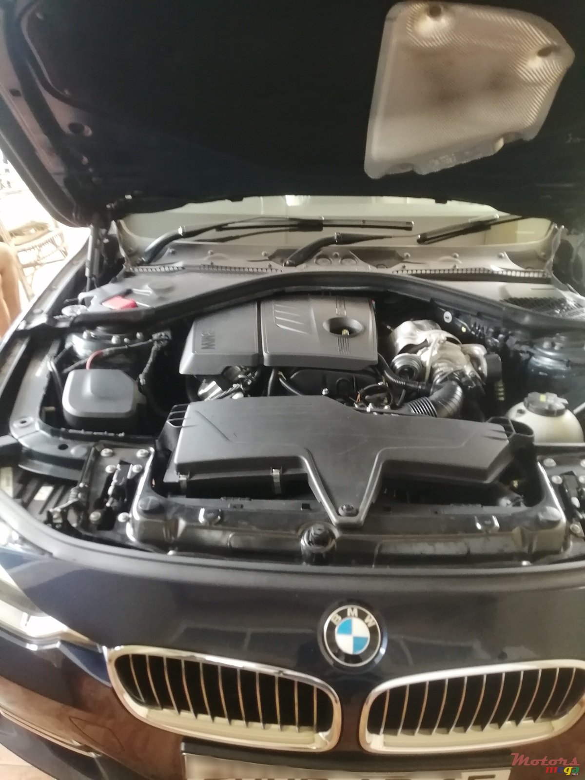 2015' BMW 320 photo #7