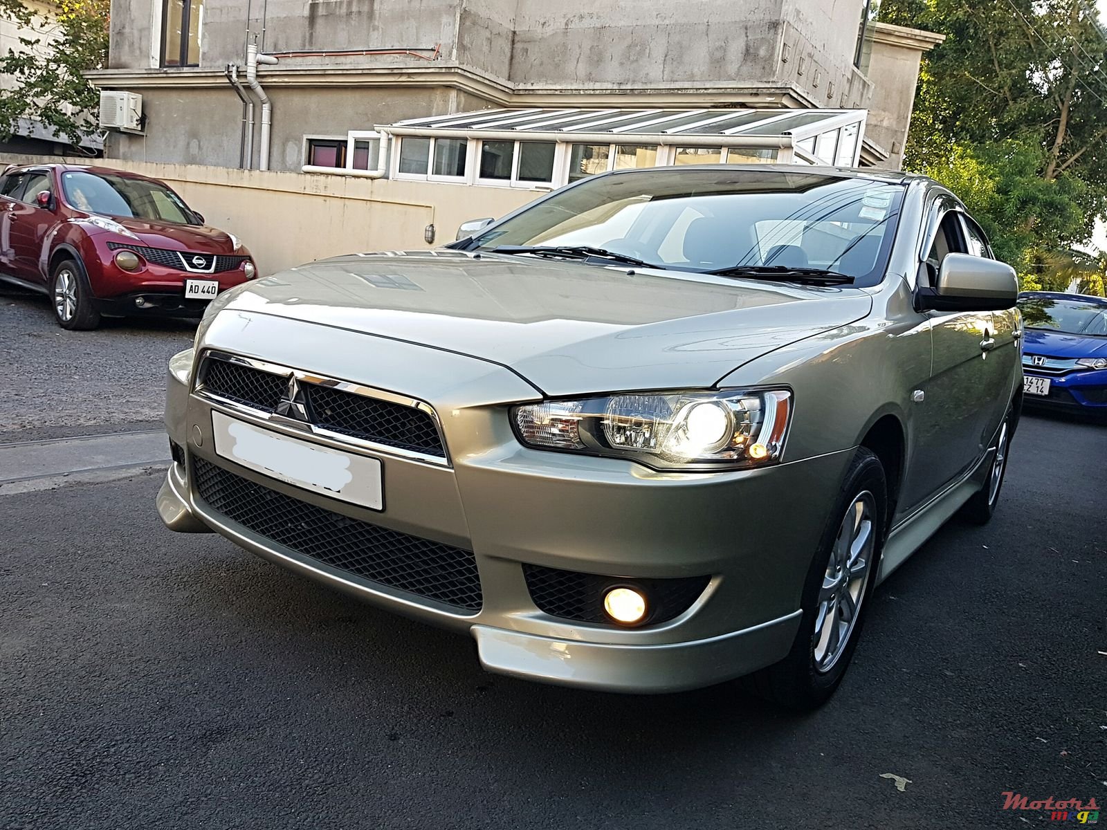 2012' Mitsubishi Lancer X photo #4