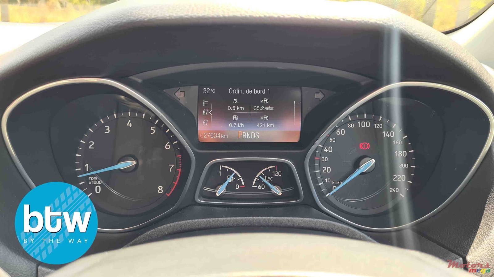 2017' Ford Focus photo #7