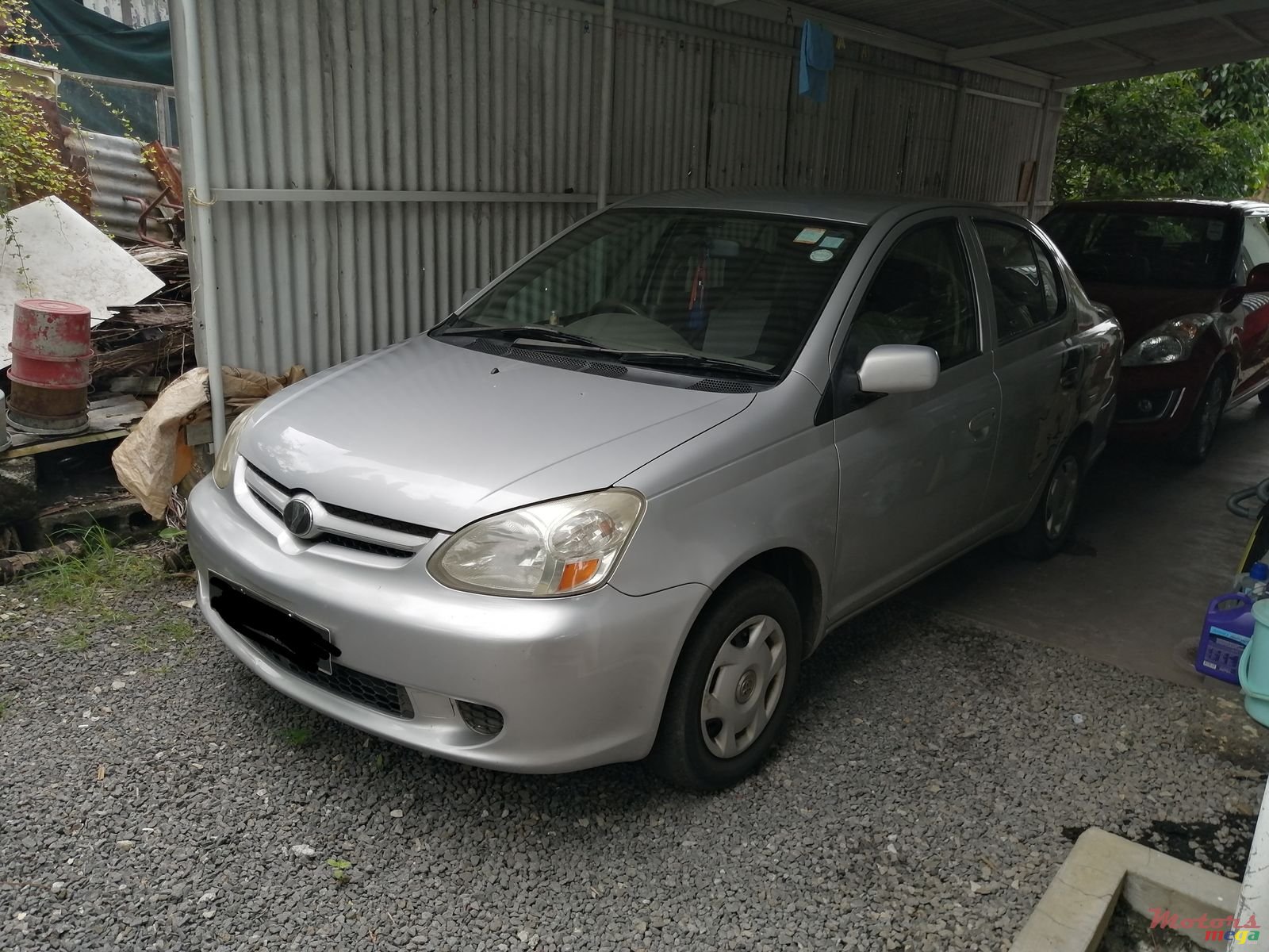 2003' Toyota Echo photo #1