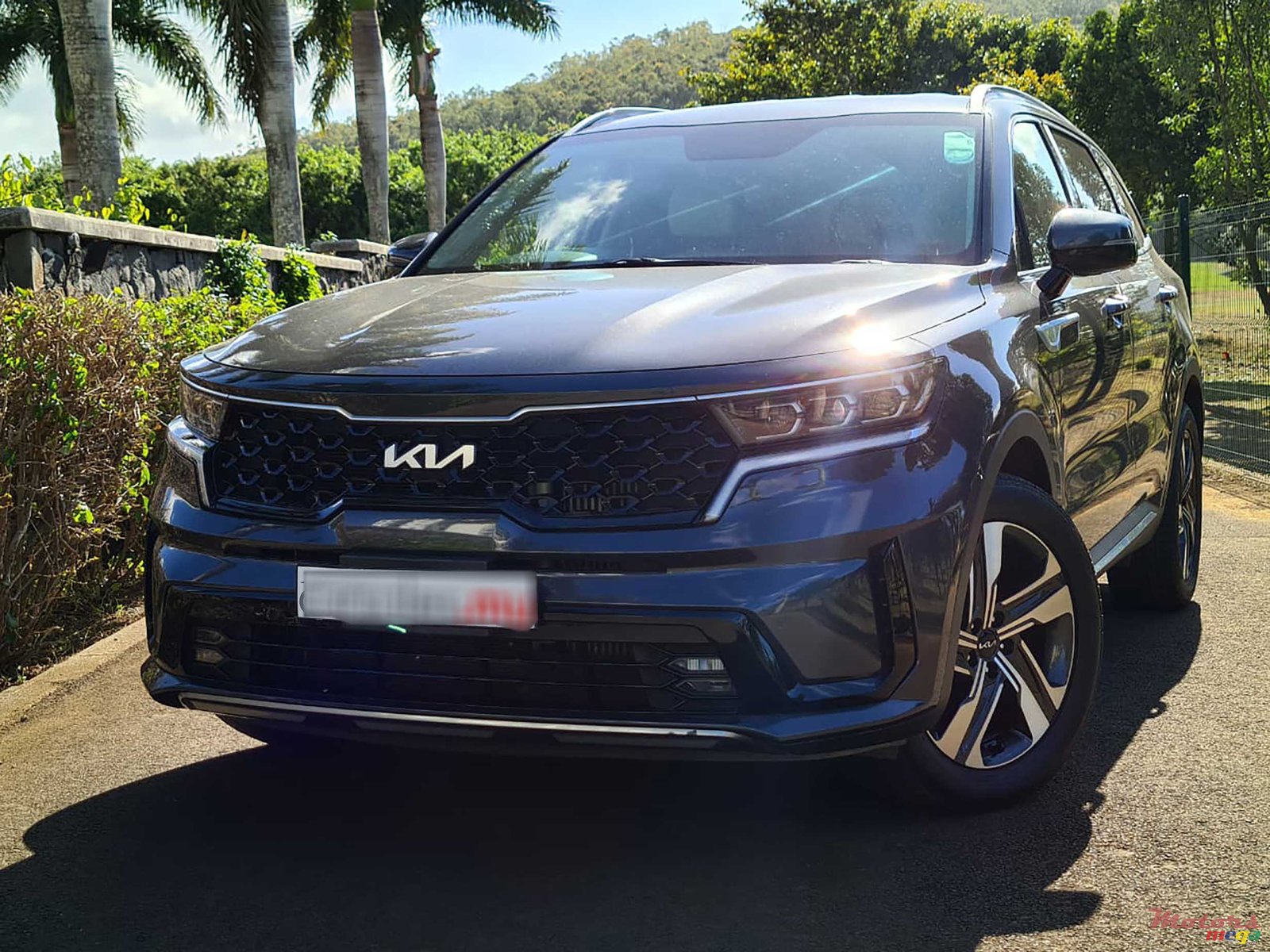 2022' Kia Sorento 1.6 PHEV photo #1