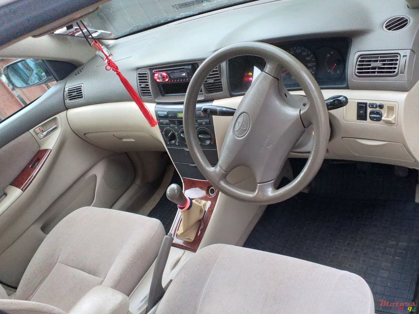 2002' Toyota Corolla photo #4