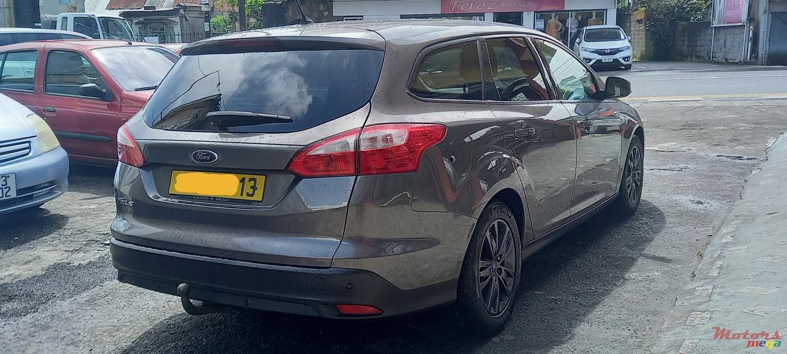 2013' Ford Focus Stationwagon photo #4