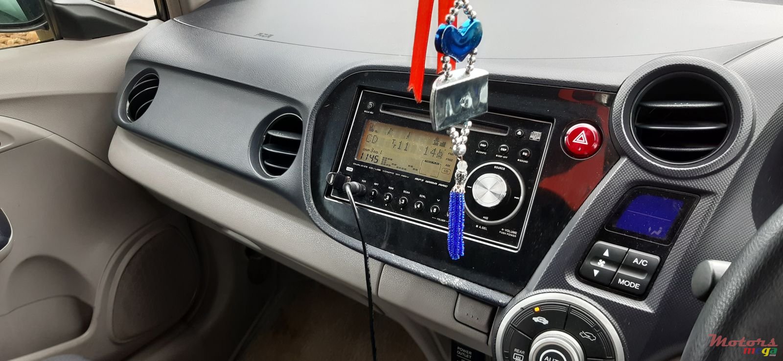 2009' Honda Insight photo #6