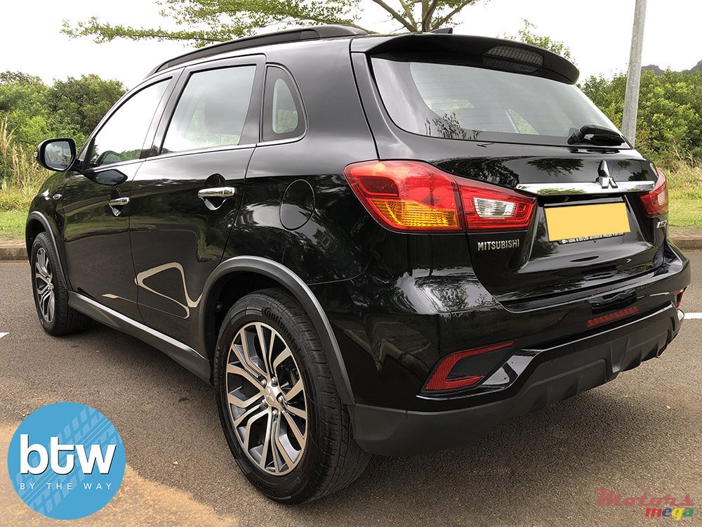 2018' Mitsubishi ASX photo #3