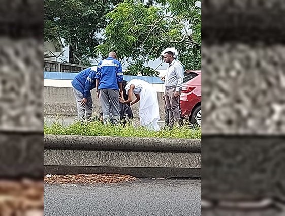 Port-Louis : un accident impliquant un camion et une motocyclette a eu lieu sur l’autoroute