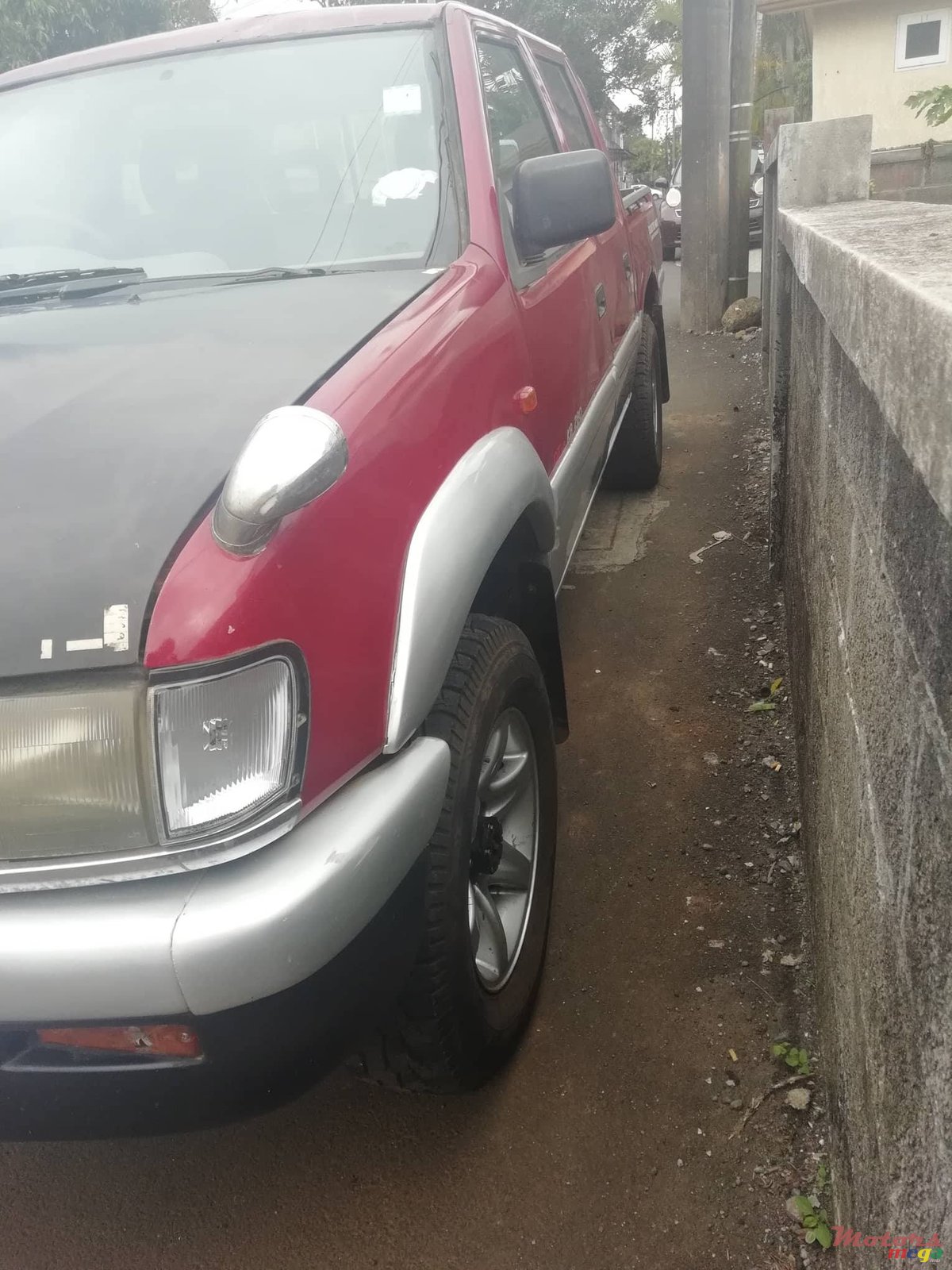 1998' Isuzu KB Series 280Dt Lx photo #2