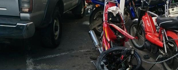 L'état de la motocyclette impliquée dans un accident à Constance, mardi 21 juin..