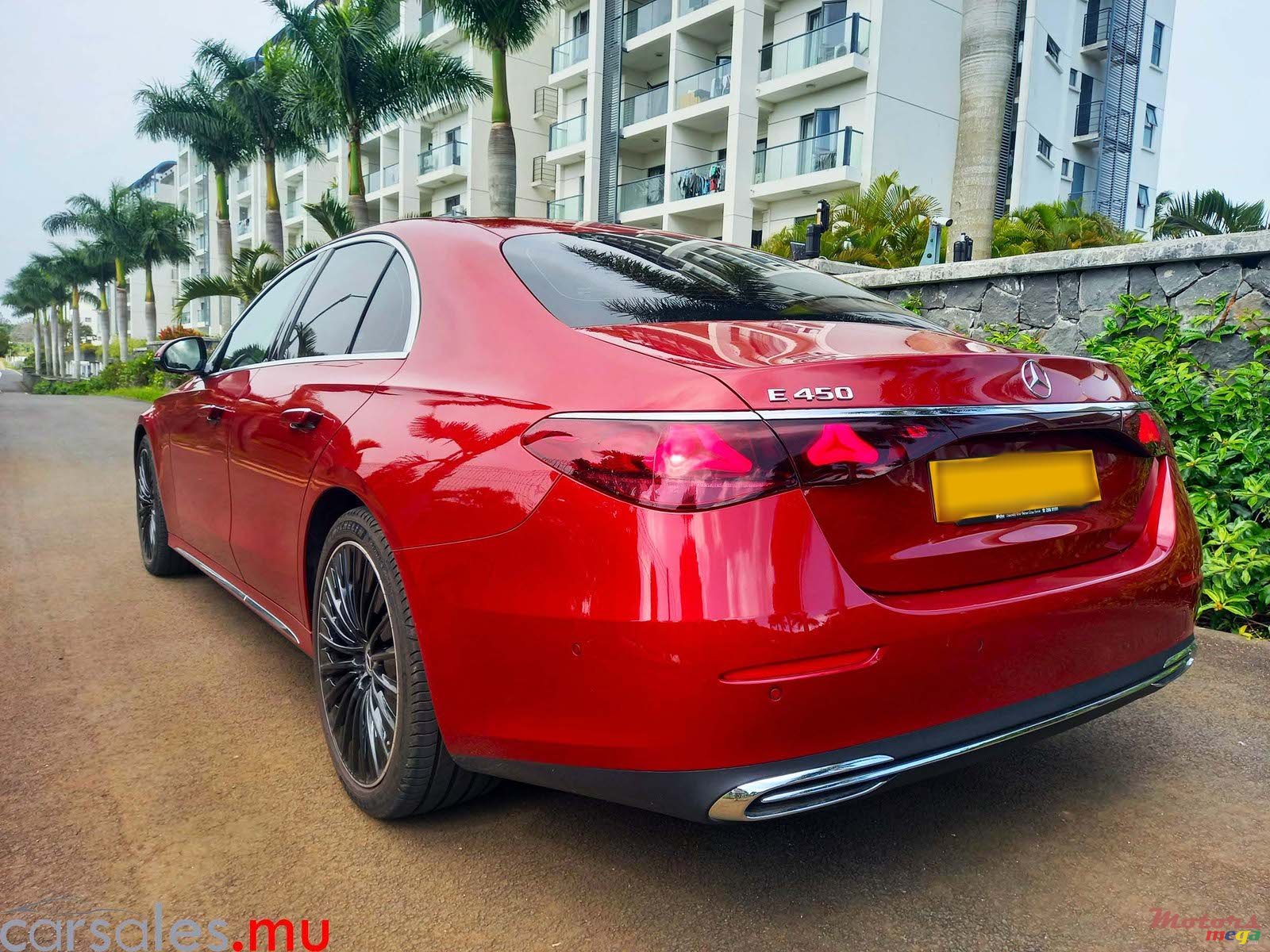 2025' Mercedes-Benz E 450 photo #3