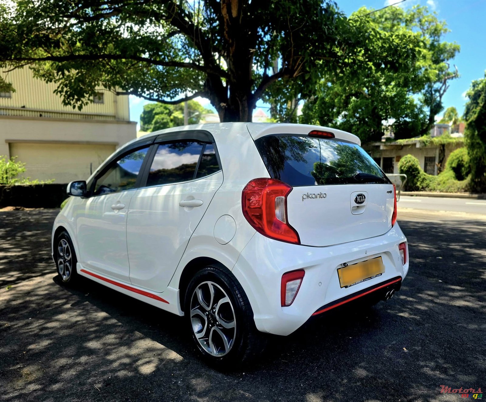 2017' Kia Picanto photo #3