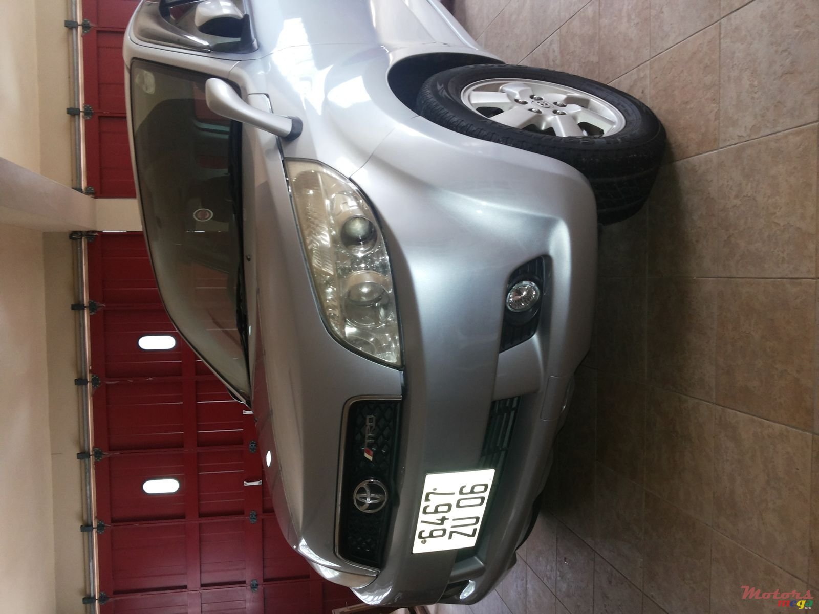 2006' Toyota photo #2