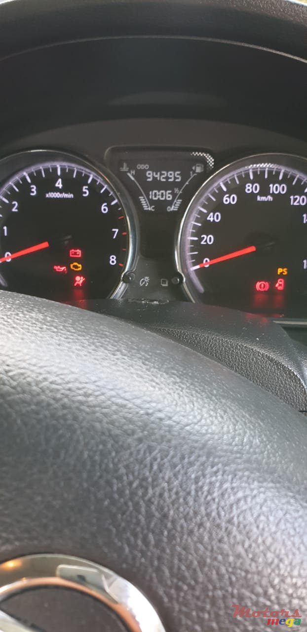 2016' Nissan Almera photo #1