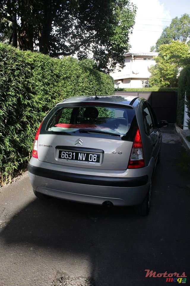 2008' Citroen C3 photo #2