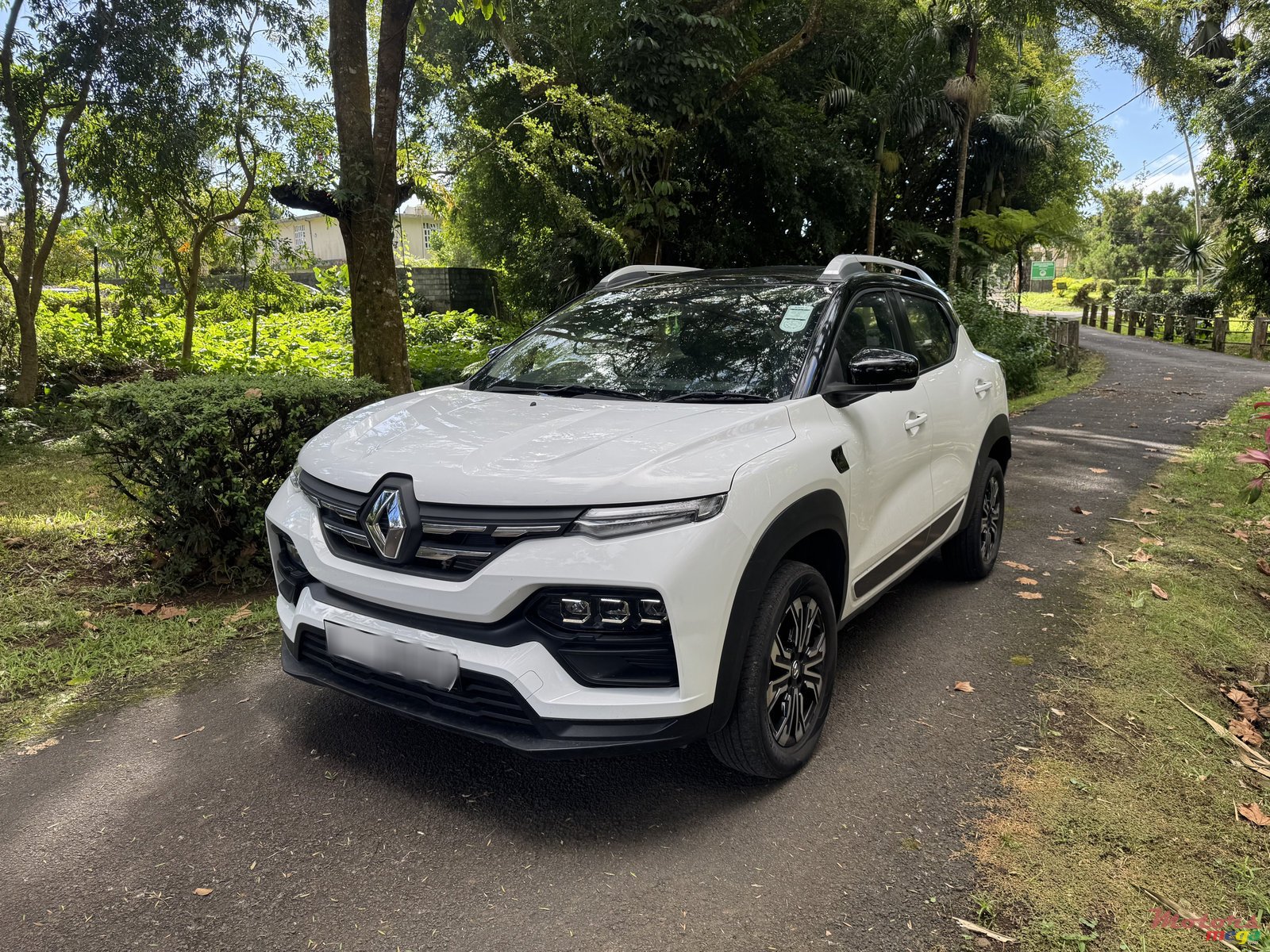 2022' Renault Kiger intens photo #2