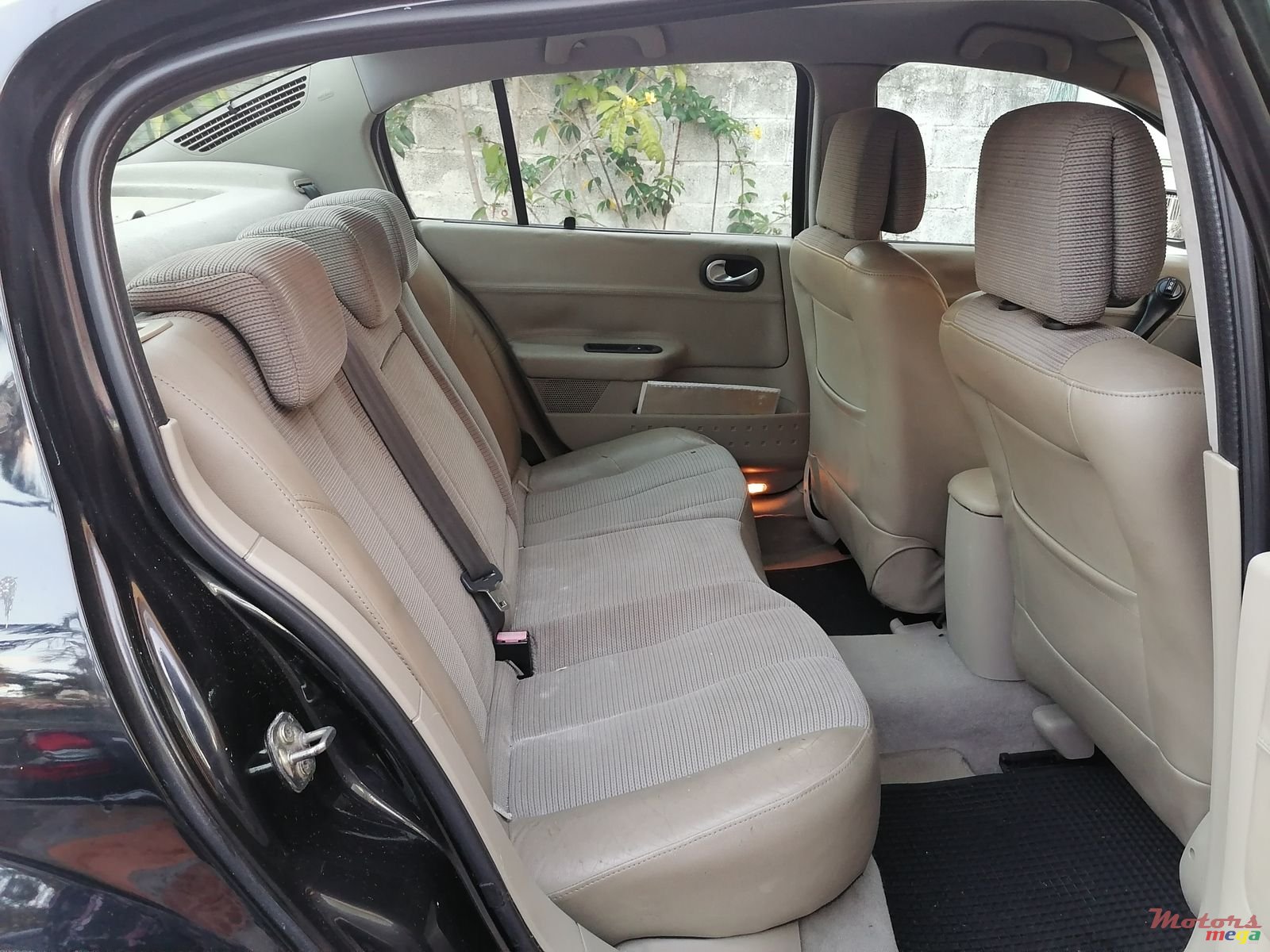 2006' Renault photo #5