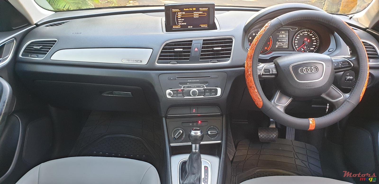 2013' Audi Q3 photo #6