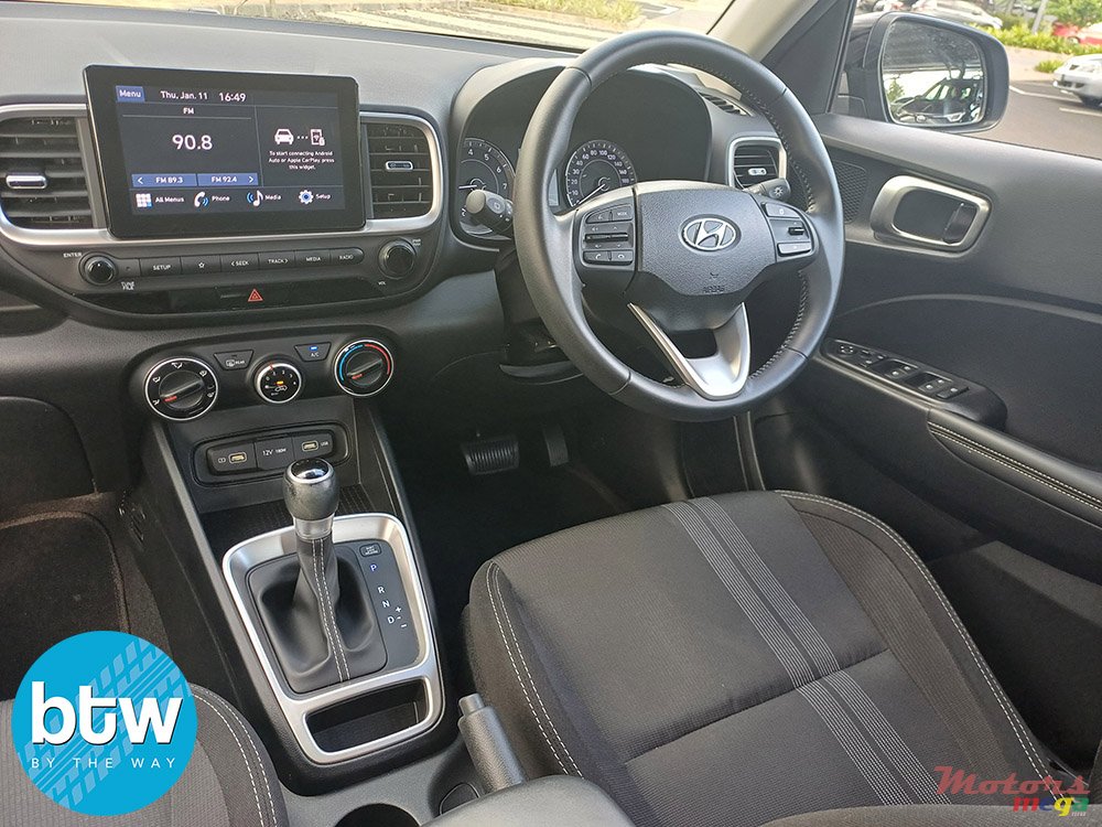 2022' Hyundai Venue N Line photo #7