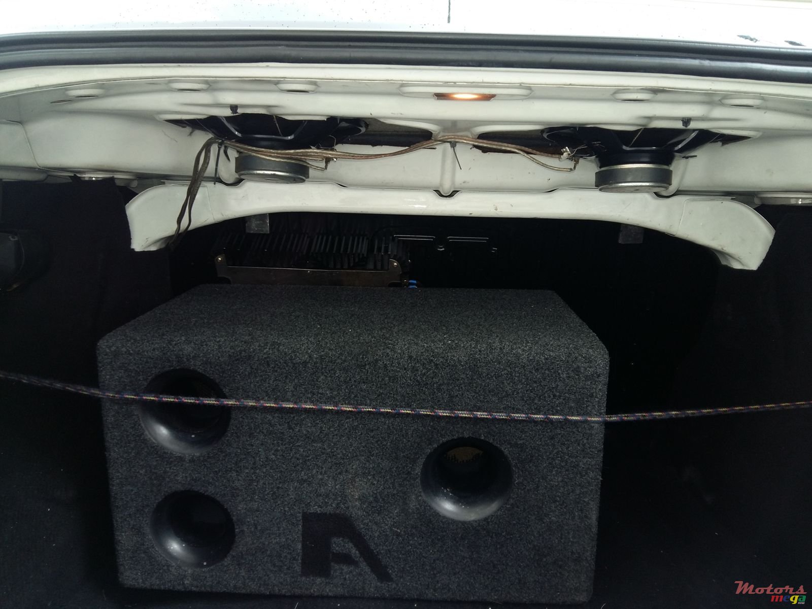 1998' Volkswagen Cross Polo photo #3